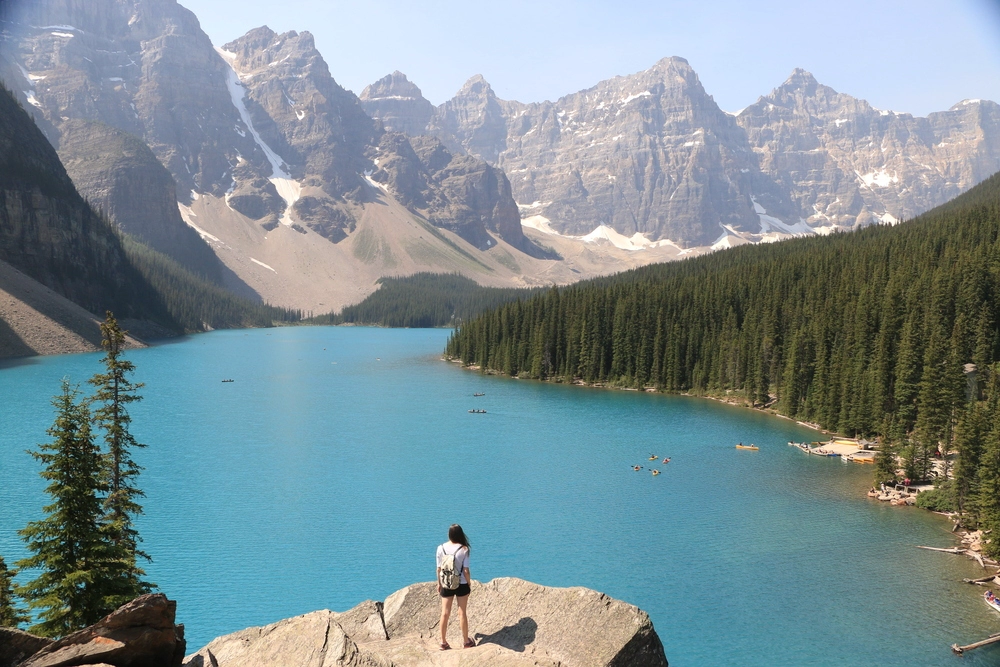 moraine-lake