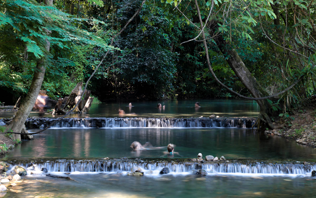 Cachoeiras e o cânion de Pai.