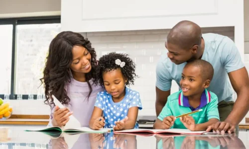 Educação itinerante: Como funciona o Homeschooling na Ásia